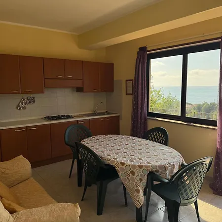 Residenza Tramonto Sul Mare Lägenhet